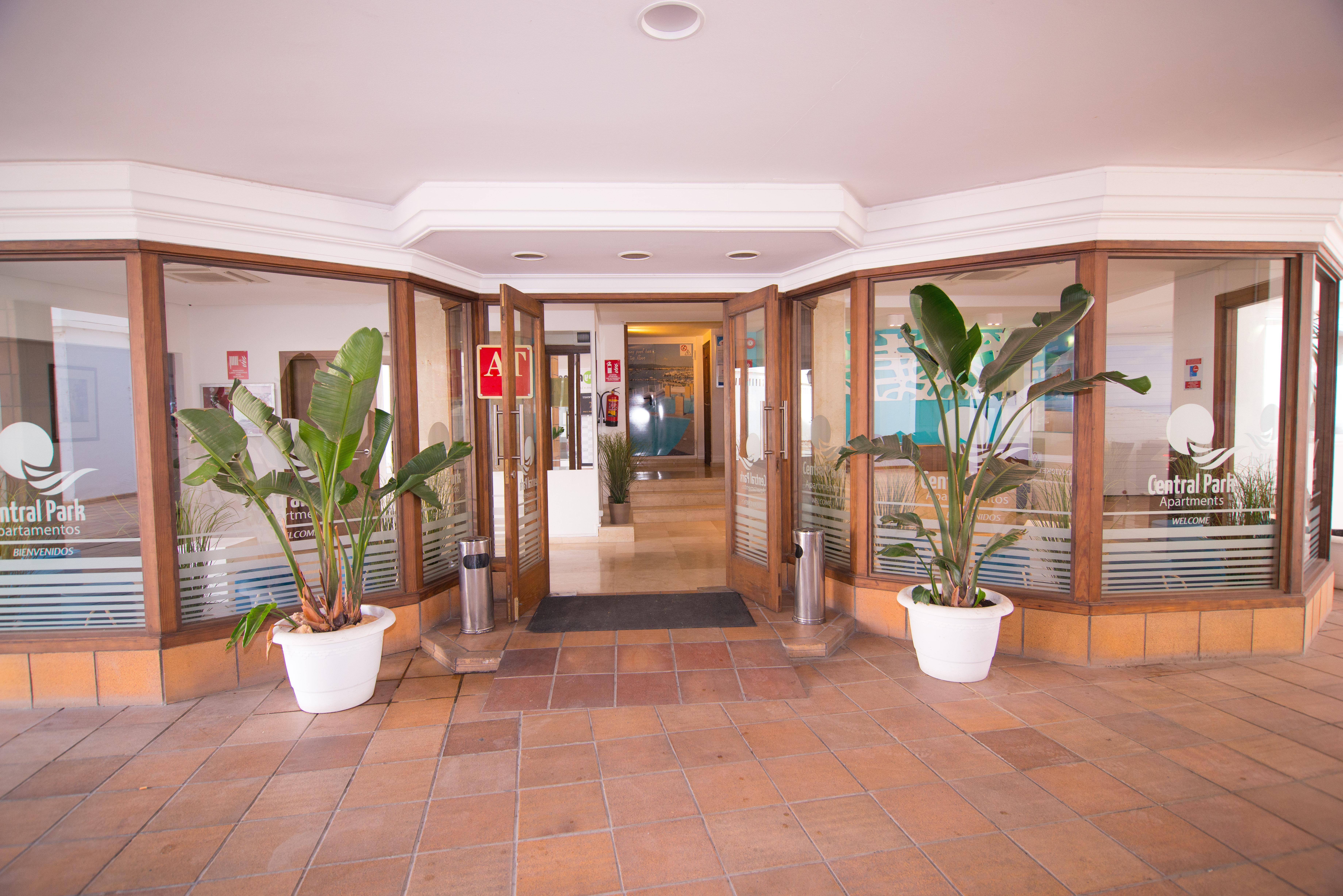 Sunside Ibiza Studios - Only Adults- Formerly Known As Central Park サンアントニオアバド エクステリア 写真