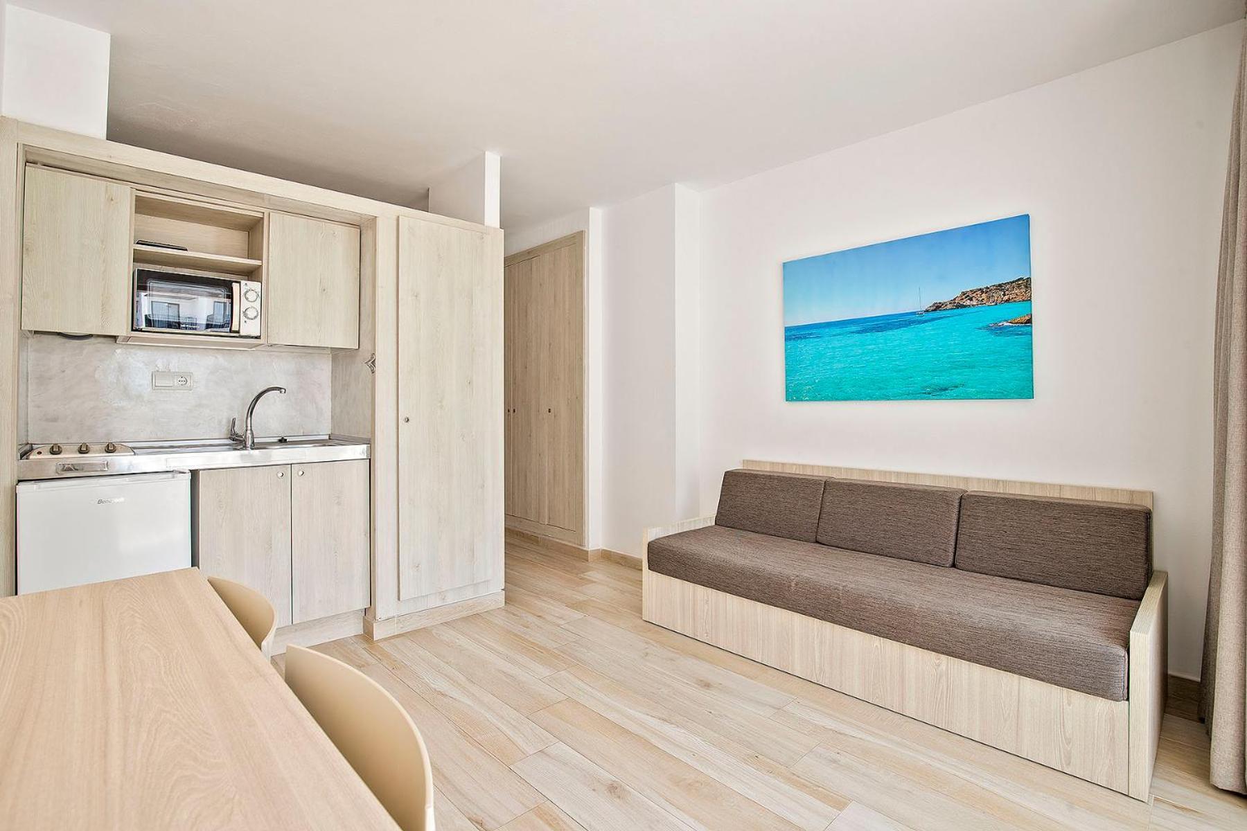 Sunside Ibiza Studios - Only Adults- Formerly Known As Central Park サンアントニオアバド エクステリア 写真