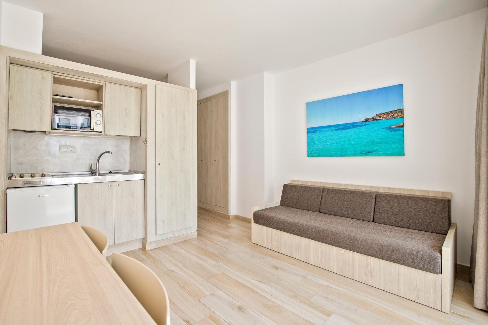 Sunside Ibiza Studios - Only Adults- Formerly Known As Central Park サンアントニオアバド エクステリア 写真