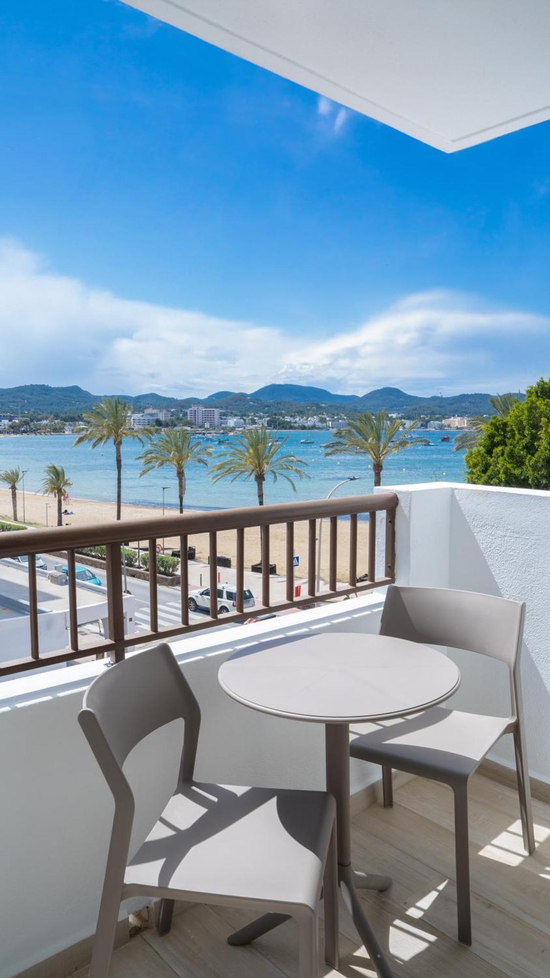 Sunside Ibiza Studios - Only Adults- Formerly Known As Central Park サンアントニオアバド エクステリア 写真