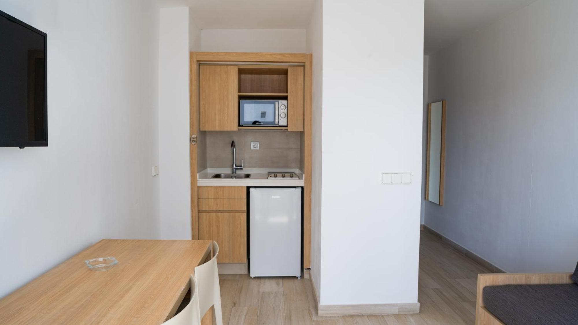 Sunside Ibiza Studios - Only Adults- Formerly Known As Central Park サンアントニオアバド エクステリア 写真