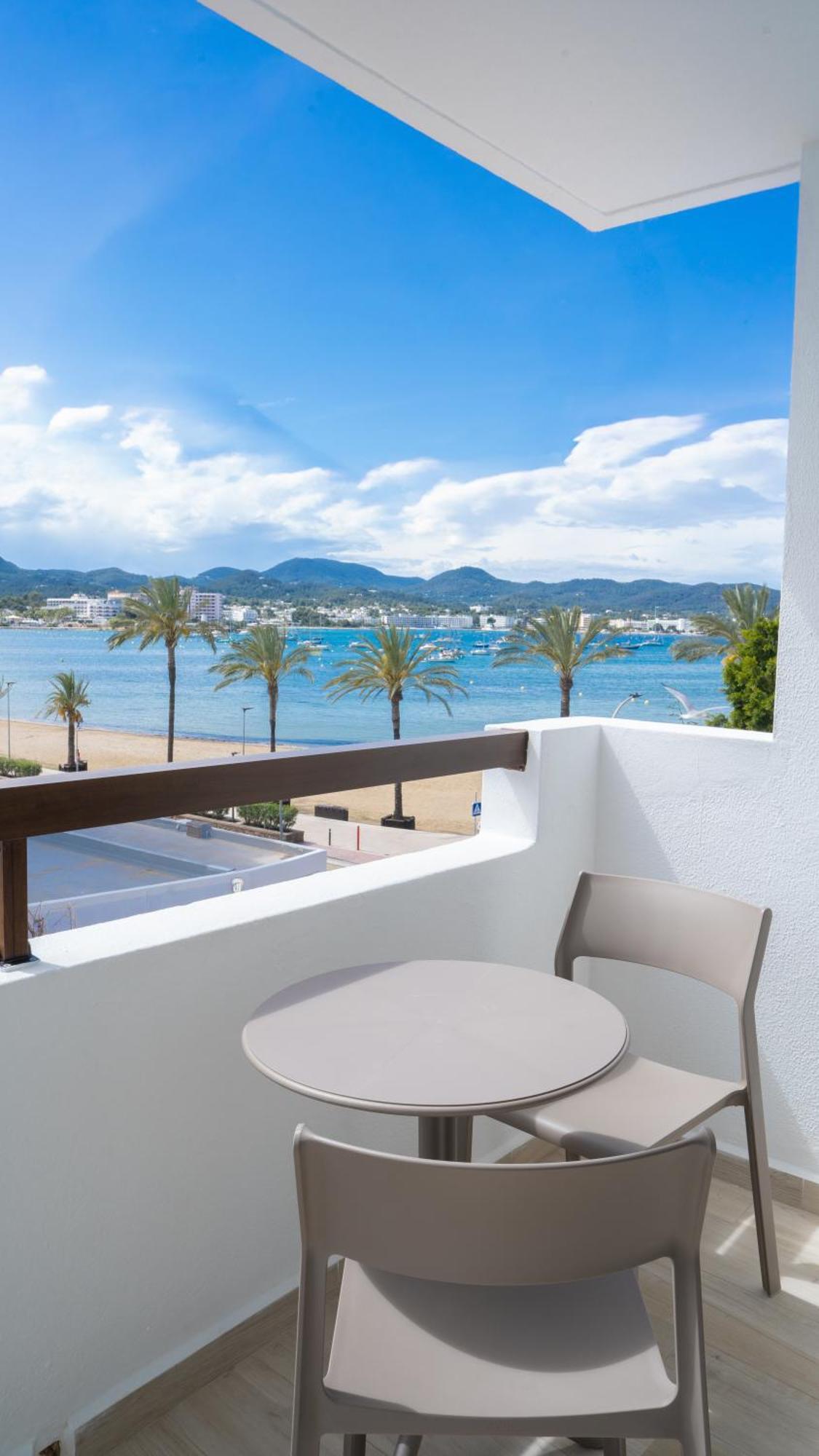 Sunside Ibiza Studios - Only Adults- Formerly Known As Central Park サンアントニオアバド エクステリア 写真