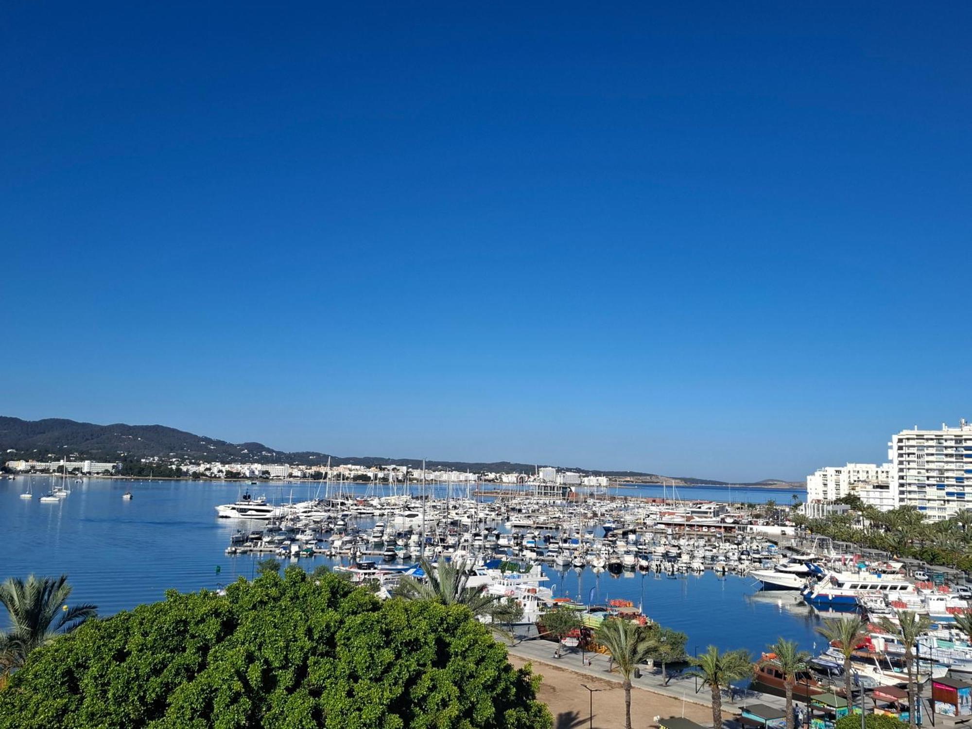 Sunside Ibiza Studios - Only Adults- Formerly Known As Central Park サンアントニオアバド エクステリア 写真